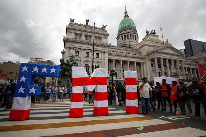 Congreso de Argentina aprueba acuerdo con FMI por deuda de 45.000 million $