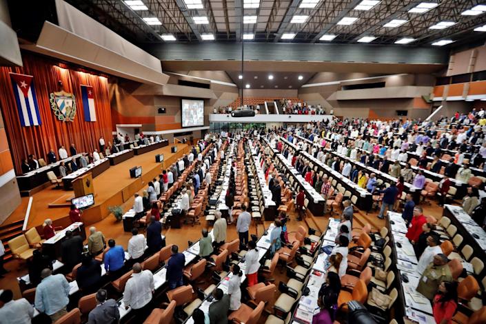 Diputados cubanos analizan proyectos de ley, incluido el nuevo Código Penal Penal