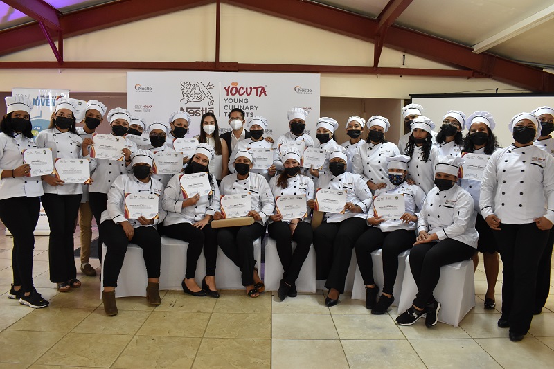 31 jóvenes amantes de la gastronomía se gradúan en la cuarta edición del programa YOCUTA, impulsado por Nestlé