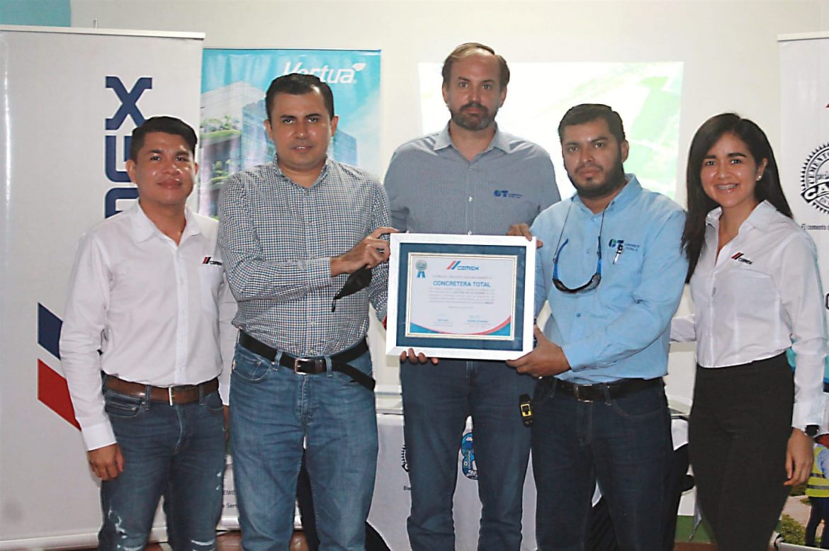 CEMEX Nicaragua reconoce los estándares de calidad y seguridad en la producción de Concretera Total
