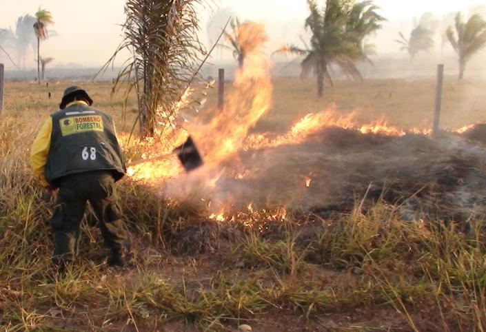 La mayor región de Bolivia declara la «alerta roja» por los incendios forestales