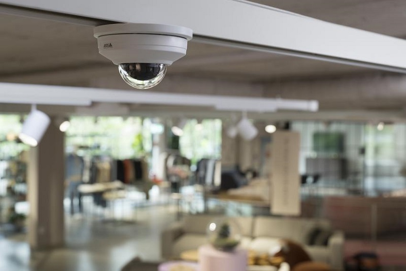 Axis lanza nuevos minidomos fijos con deep learning para una vigilancia discreta y detallada