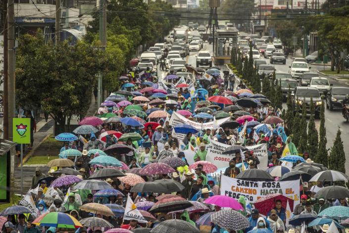 Campesinos guatemaltecos rechazan las leyes antiderechos y la persecución política