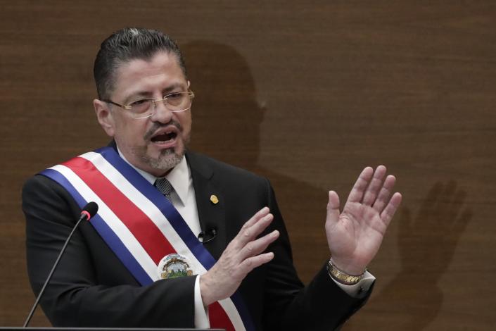 El presidente de Costa Rica destituye a la ministra de Comunicación