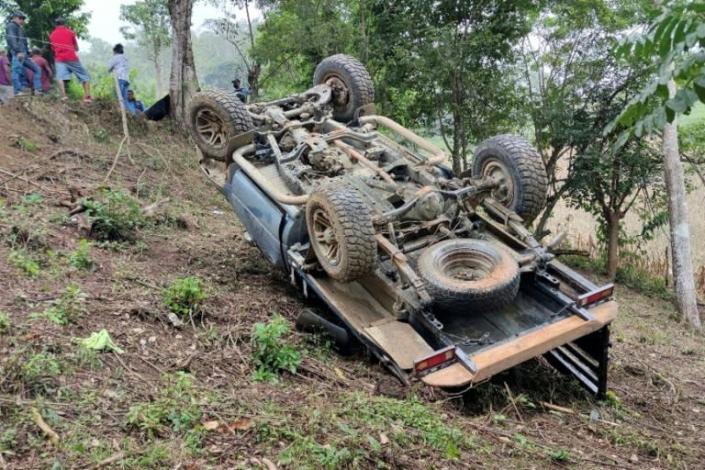 Cuatro migrantes muertos y 17 heridos en accidente vial en Honduras