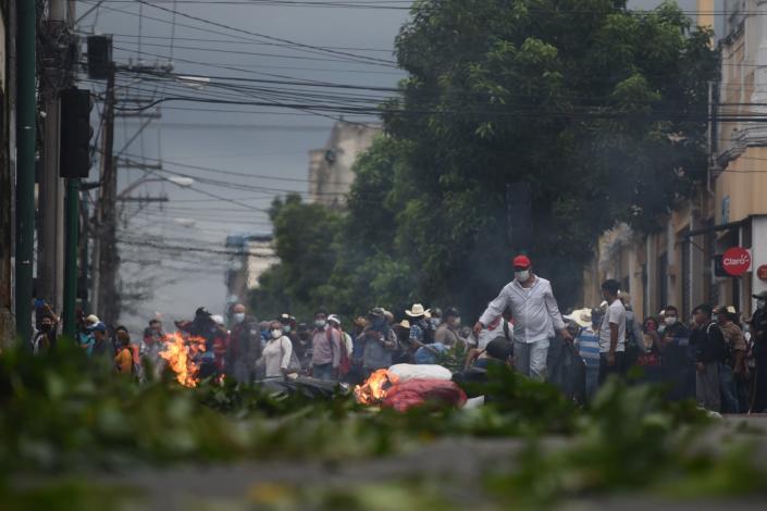 Veteranos militares de Guatemala preparan bloqueos para exigir indemnización