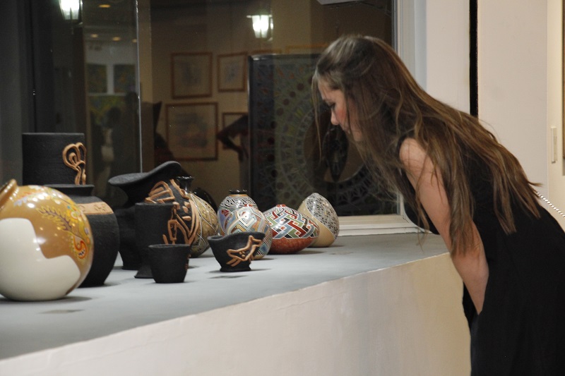 230 piezas de arte a disposición del público