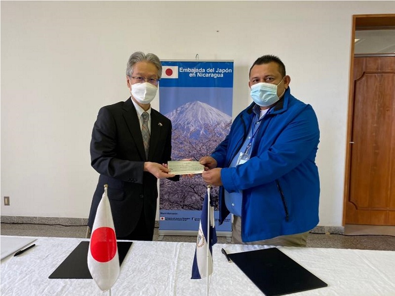 Municipio de El Rosario recibirá camión de bomberos japonés y Muelle de los Bueyes nuevas aulas de clases