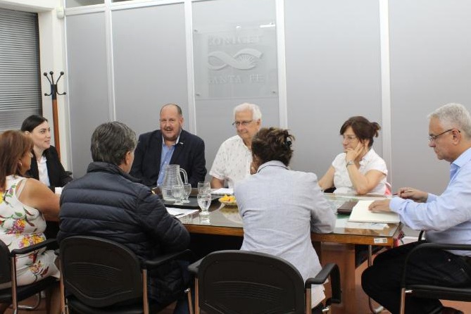 El Instituto de Agrobiotecnología del Litoral (IAL) de Argentina estrecha lazos con el IICA apuntando a formar profesionales de excelencia para desarrollo de agricultura intensiva en conocimientos