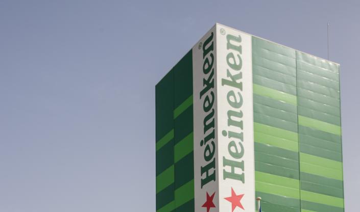 Heineken gastará 1.000 millones de euros en comprar acciones de Femsa