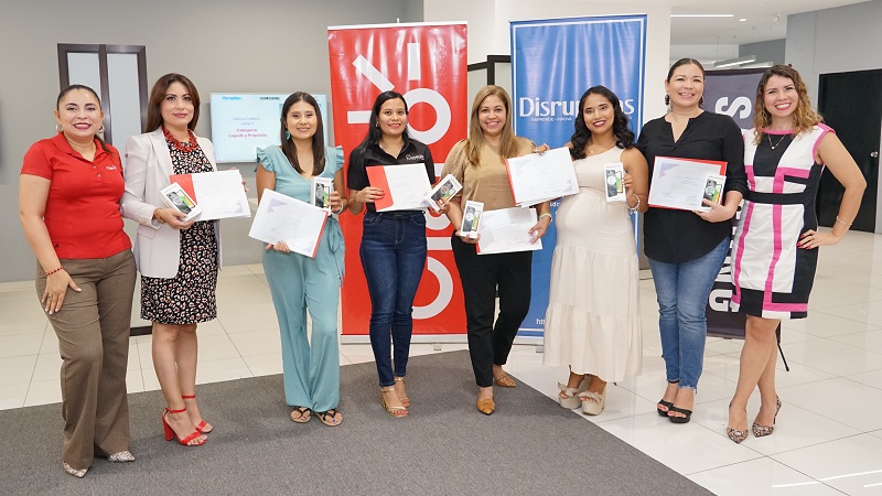 En el marco del “Día Internacional de la Mujer”, Claro Nicaragua, Samsung y Disruptivas premian a emprendedoras