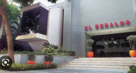 La SIP repudia intimidación de bandas criminales contra medios de Colombia