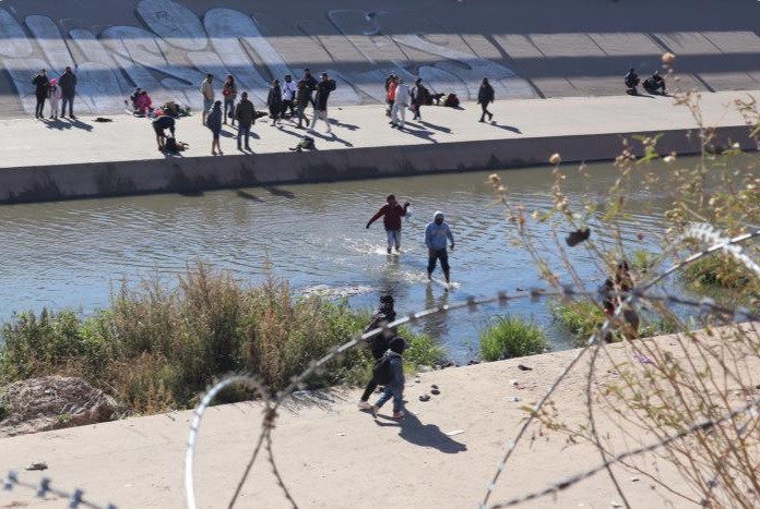 Tráfico de migrantes fallido deja un muerto y un herido grave en El Paso