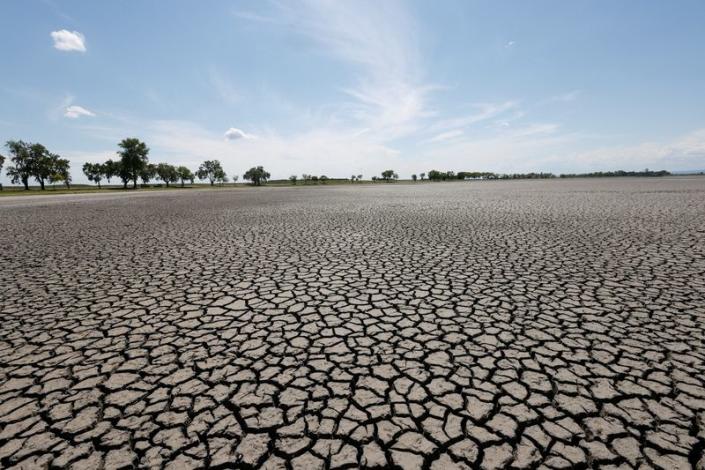 Los activistas celebran el Día de la Tierra entre advertencias de un clima más extremo