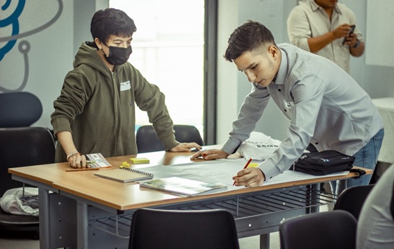 Día Mundial de la Creatividad y la Innovación: Los programas de Samsung estimulan la imaginación de los estudiantes en busca de soluciones a problemas reales