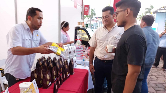 BAC celebró NaviBAC, la feria del talento nicaragüense