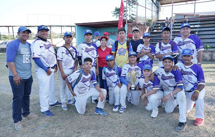 Claro promueve el deporte en jóvenes nicaragüenses