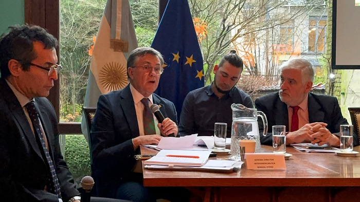 Secretario de Agricultura argentino y Director General del IICA dieron detalles del potencial de la bioeconomía para América Latina ante funcionarios de la Unión Europea