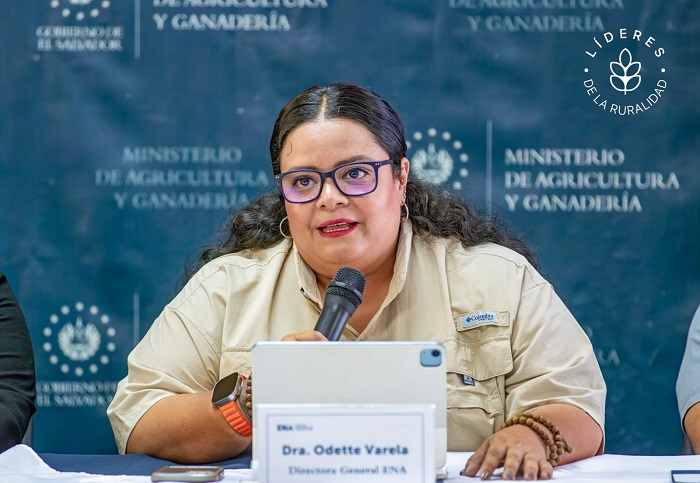 Odette Varela, Directora General de la Escuela Nacional de Agricultura, es reconocida por el IICA como Líder de la Ruralidad de las Américas
