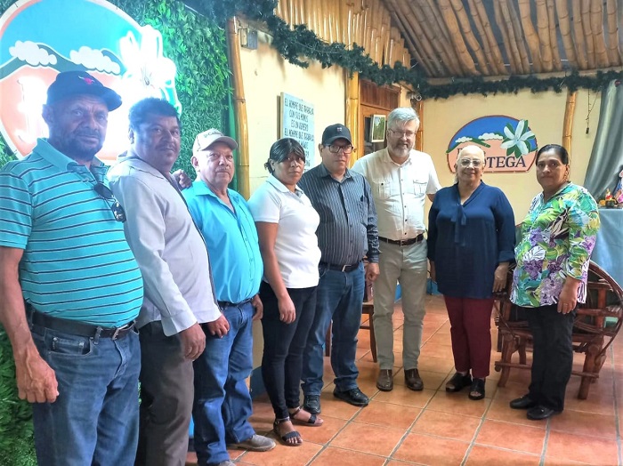 Embajador de la Unión Europea visita a productores de Jinotega para conocer su potencial productivo