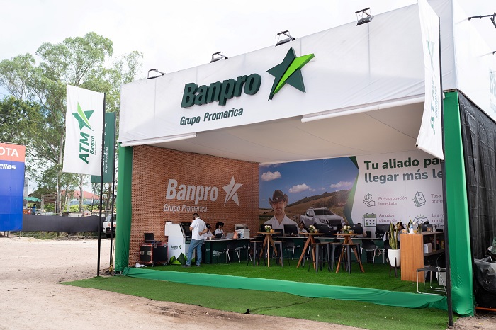 Banpro en feria ganadera