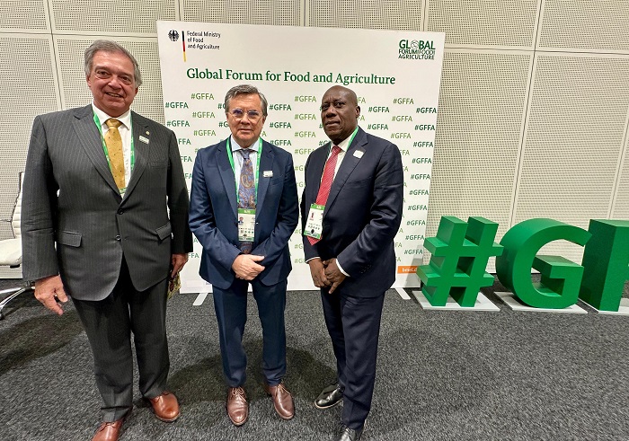 Líderes de la Ruralidad de las Américas son protagonistas en uno de los mayores foros globales sobre Agricultura y Alimentación, en Alemania, a través de muestra fotográfica organizada por el IICA