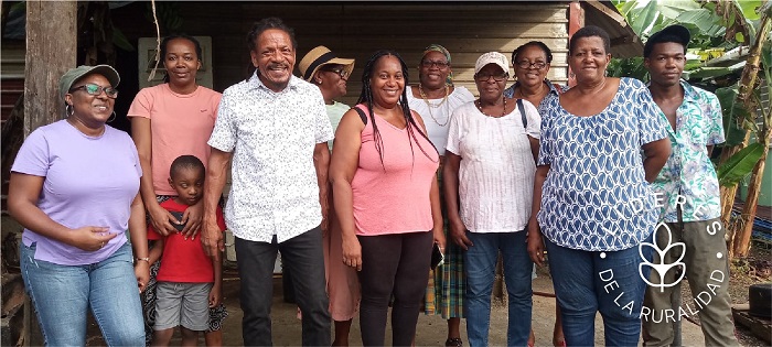 Dawn Francis, campeona de la agricultura sostenible y los cultivos orgánicos, modelo para pequeños productores en su Dominica natal, es reconocida por el IICA como Líder de la Ruralidad de las Américas