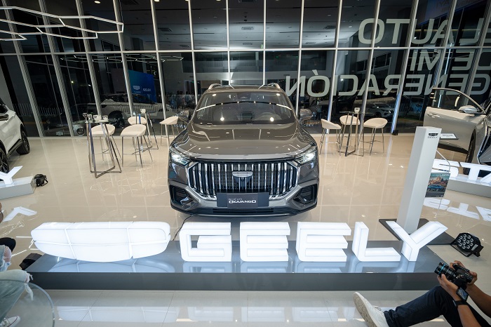Geely Nicaragua inaugura su showroom y presenta el nuevo SUV Okavango