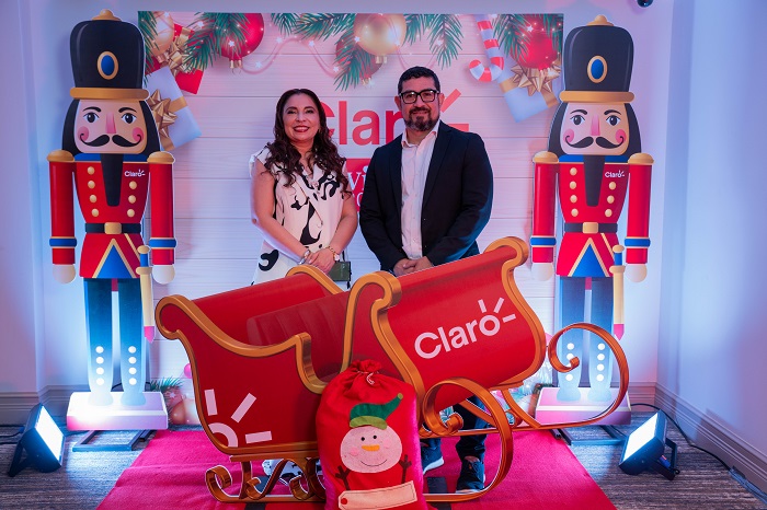 Claro celebra la Navidad regalando millones en premios