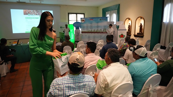 Banpro en congreso manicero