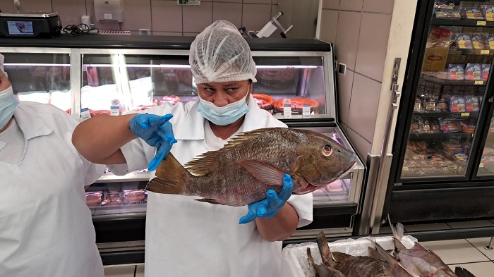 Delaisla celebró el Día Internacional de la Pesca con una mañana llena de sabor y frescura