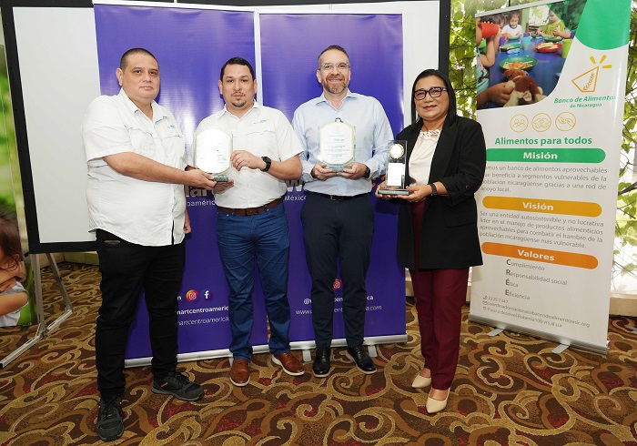 Walmart recibe doble reconocimiento del Banco de Alimentos de Nicaragua por su liderazgo como donante y participación activa en trabajo voluntario