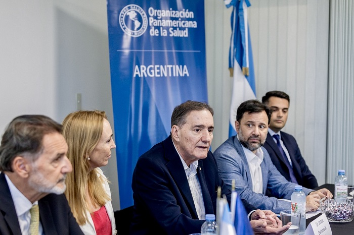 OPS anuncia en Argentina acuerdo de transferencia de tecnología que fortalecerá producción regional de vacunas contra influenza estacional