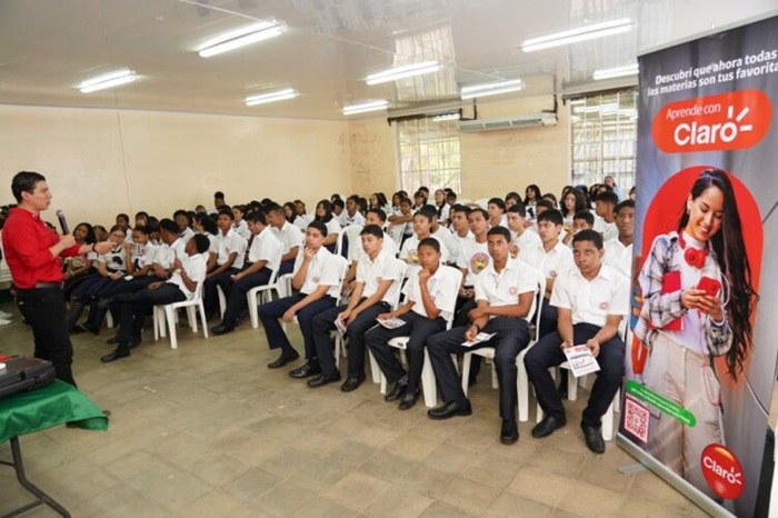 Aprender es más fácil gracias a Claro Nicaragua